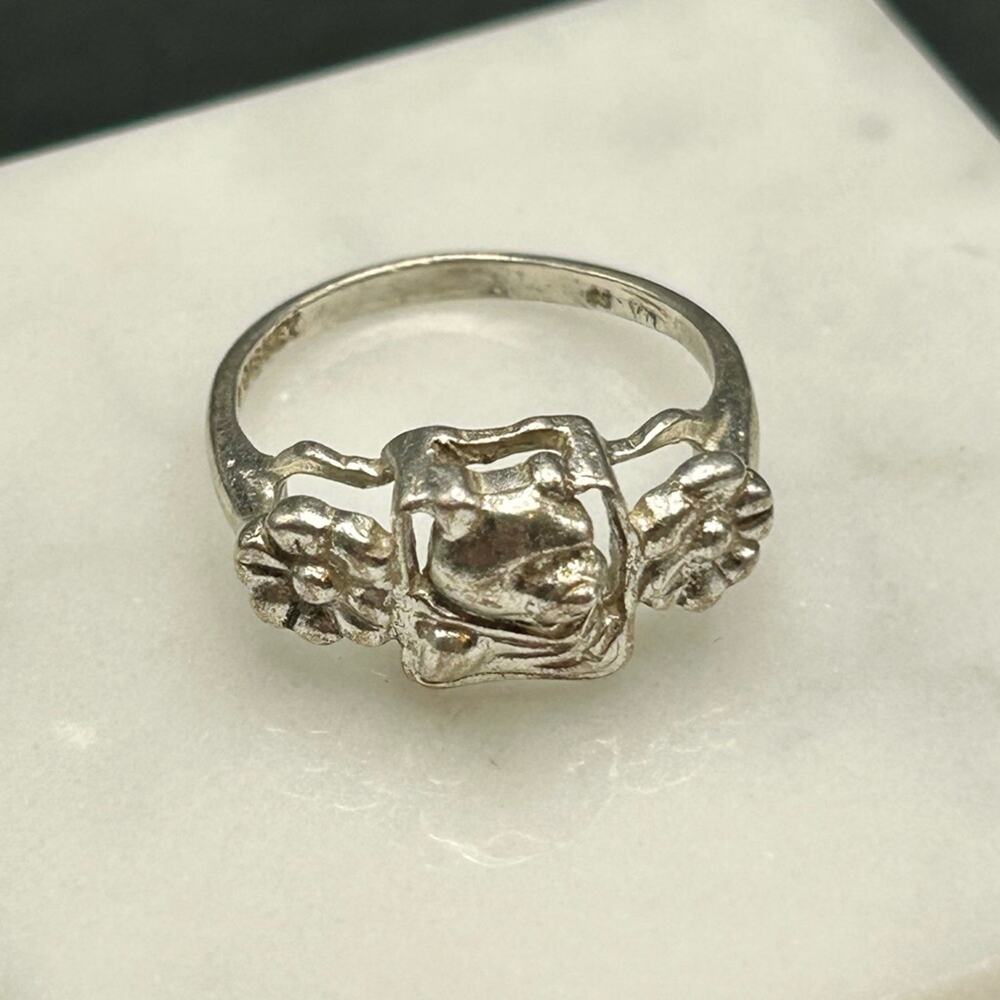Disney Winnie the Pooh 925 Sterling Silver Ring #868 Size 7